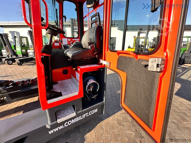 Cărucior cu stivuitor cu 4 căi Combilift C4000 / TRIPLEX / 9300MM / GAS / TOP1