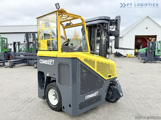 Stivuitor cu patru direcții Combilift CB4000 TRIPLEX 5200 FREE-LIFT POSITIONER
