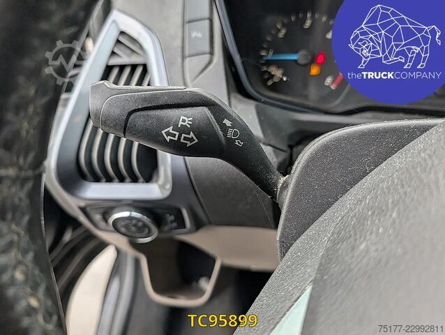 Ford Transit Custom 130 KS 6 mjesta Ford Transit Custom 130cv 6 places