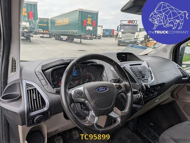 Ford Transit Custom 130 KS 6 mjesta Ford Transit Custom 130cv 6 places