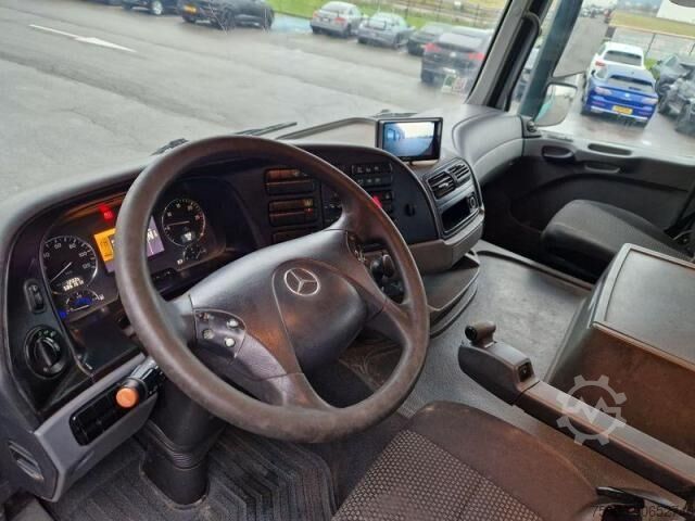 Vozidlo s hákom na kontajnery Mercedes-Benz Actros 4141