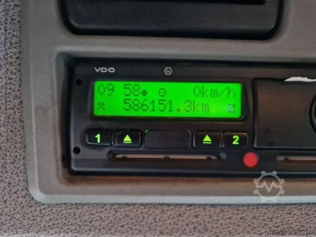 Vozidlo s hákom na kontajnery Mercedes-Benz Actros 4141