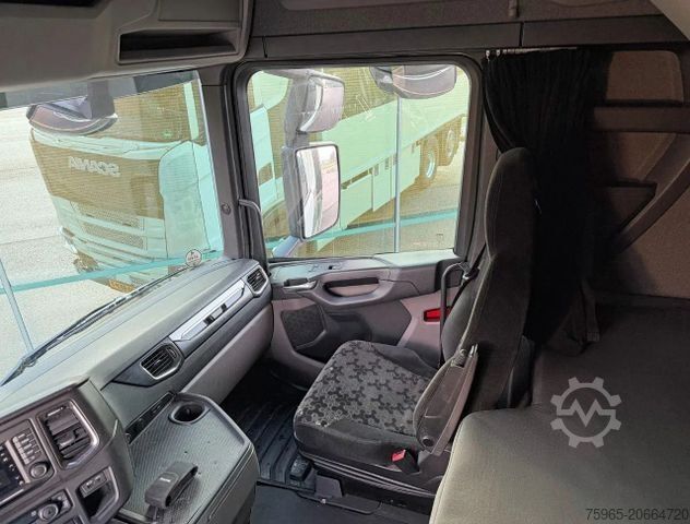 रेफ्रिजरेटेड ट्रक SCANIA S450 FULL AIR RETARDER VAN BEURDEN ISOLATED BOX