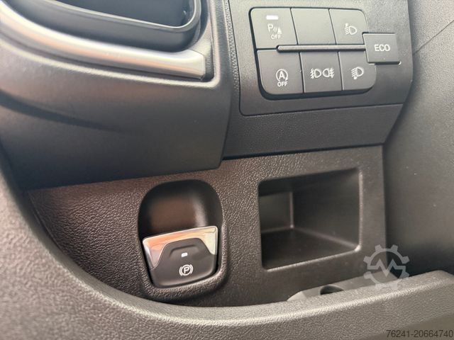 Hög tak skåpbil PEUGEOT Boxer Kastenwagen 333 L2H2 BlueHDi 140