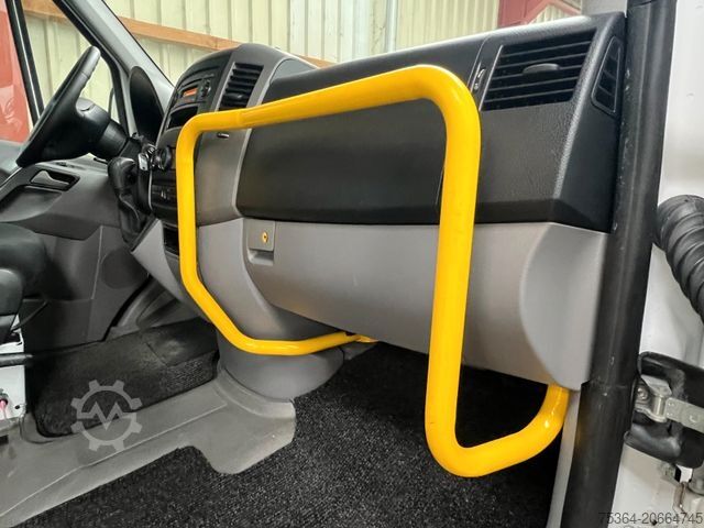 Minibuss MERCEDES-BENZ Sprinter 311 Cdi Automatik L2H2 9 Sitze Lift Ahk