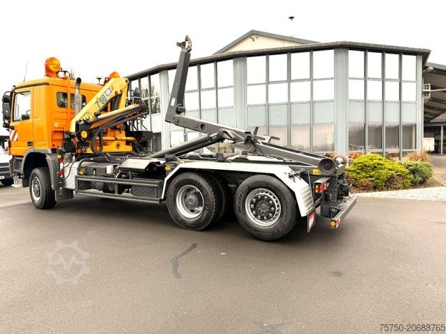 Ostatní MERCEDES-BENZ Actros 2632 6x4/2 Meiller + HMF Kran