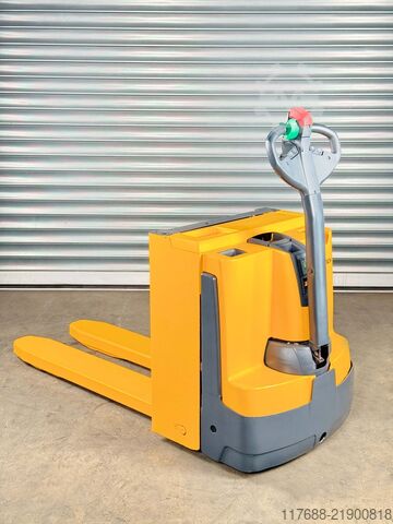 Niederhubwagen-Mitgänger Jungheinrich EJE C20 - Service Neu - Batterie 80% -nur 2.685Std