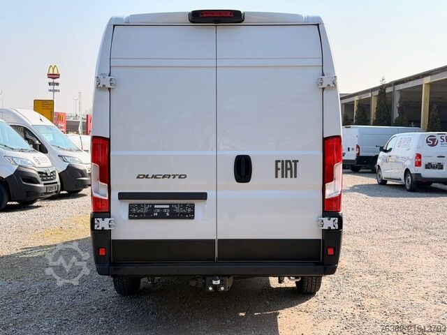 Xe van thùng kín Fiat Ducato L4H2 180 LED Kamera Klima AHK
