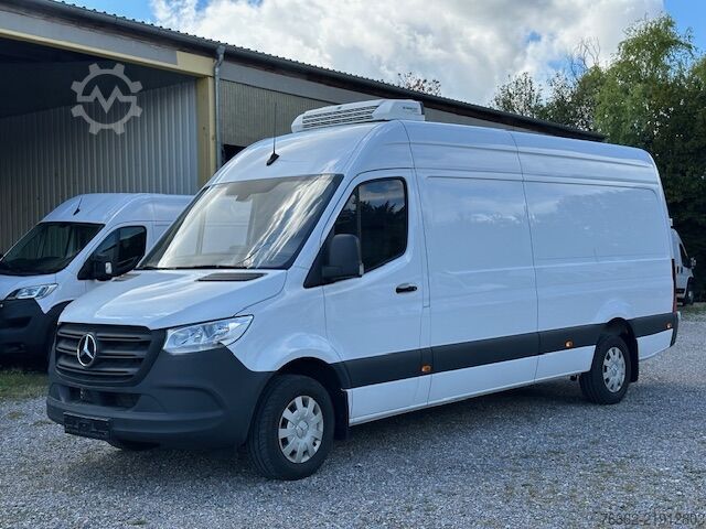 Xe tải đông lạnh Mercedes-Benz Sprinter 315 Maxi Frischdienst Fahrt-Sta