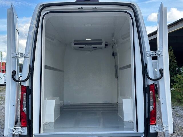 Xe tải đông lạnh Mercedes-Benz Sprinter 315 Maxi Frischdienst Fahrt-Sta