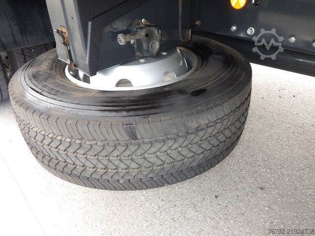 Camión plataforma con toldo IVECO ML 160 E 32 P Pritsche 7,2m/LBW/Edscha/AHK/Klima