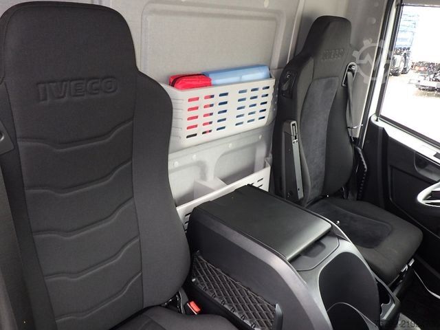 Camión plataforma con toldo IVECO ML 160 E 32 P Pritsche 7,2m/LBW/Edscha/AHK/Klima