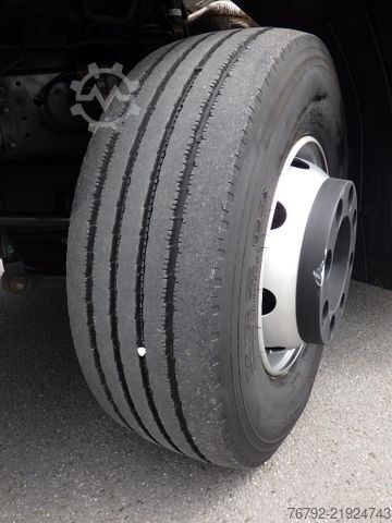Camión de plataforma IVECO ML 160 E 32 P Pritsche 7,2m/LBW/Edscha/AHK/Klima