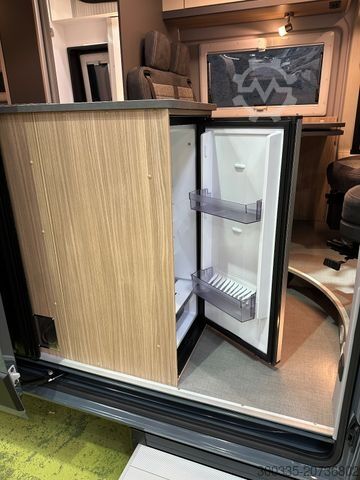 ক্যাম্পারভ্যান PÖSSL Summit 640 - Mj. 2026 - CSL Munich Edition