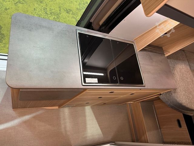 Van camper PÖSSL Summit 640 - Mj. 2026 - CSL Munich Edition