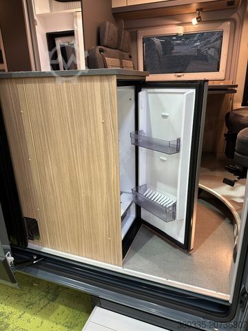 ক্যাম্পারভ্যান PÖSSL Summit 640 - Mj. 2026 - CSL Munich Edition