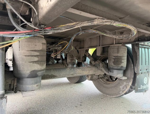 রেফার সেমিট্রেলার SCHMITZ CARGOBULL SCB*S3B CARRIER VECTOR 1550 WITH 6286 ENGINE HOU