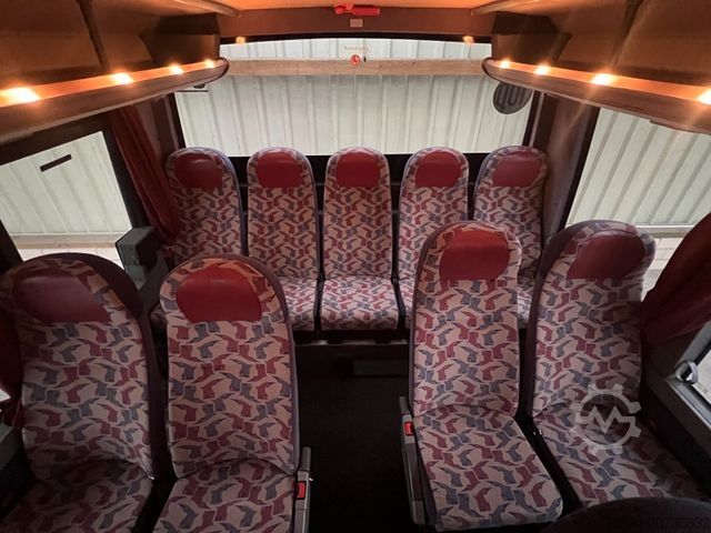 ট্যুরিস্ট কোচ MERCEDES-BENZ Medio 4.2 D 130 kw 26 Sitze Dachklima Ahk Euro 3