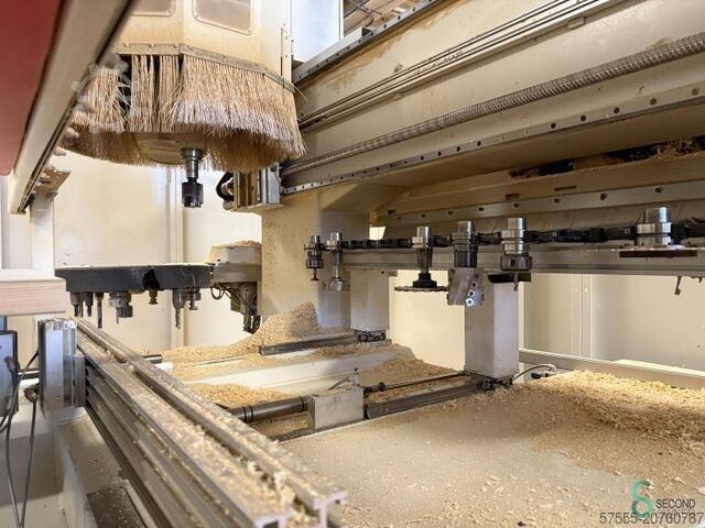 CNC horisontale bearbeidingssentre SCM Tech Z5 2014 SCM Tech Z5