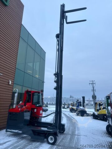 Vierwegestapler Combilift C4000 /2015 /Diesel/Triplex 7500 mm