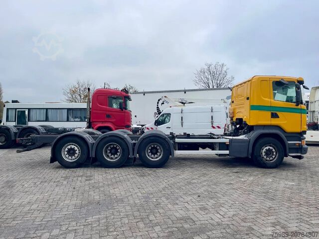 Fahrgestell mit Fahrerhaus Scania R490 6x4 Retarder
