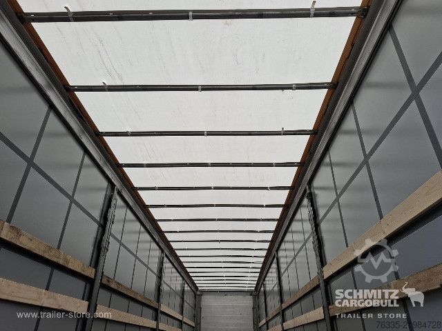 Öppen semitrailer med kapell Schmitz Cargobull Curtainsider Mega