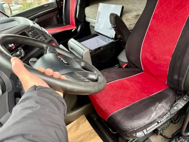 Standard-SZM DAF XF 460 SpaceCab/Kipphydraulik/ADR/Eu6