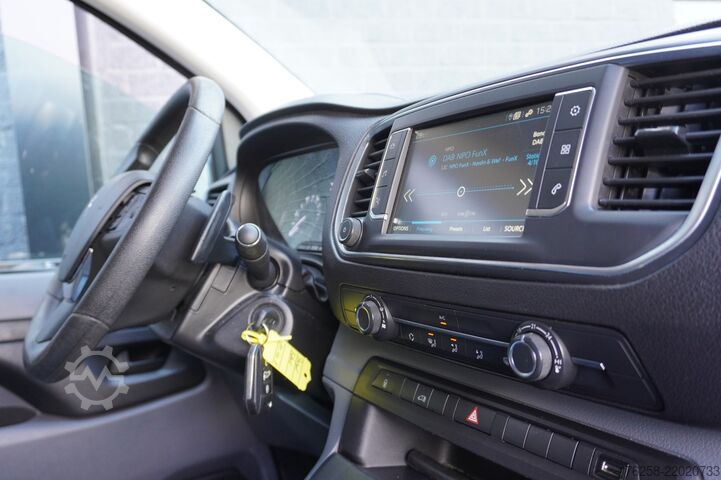 Furgão de painéis Peugeot Expert 2.0 BlueHDI 180PK Automaat L3 EURO 6 - A...