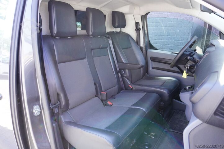 Furgão de painéis Peugeot Expert 2.0 BlueHDI 122 PK Automaat L2 EURO 6 - ...