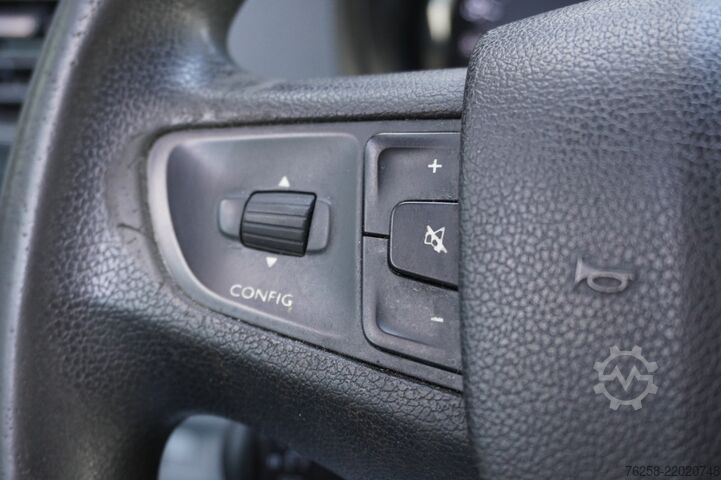 Delivery van Peugeot Expert 1.5 BlueHDI EURO 6 - Airco - Cruise - PD...