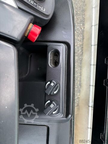 VS-22908 รถยกไฟฟ้าแบบทริปเพล็กซ์ Still RX60-25 แบตเตอรี่ 2024 STILL RX60-25