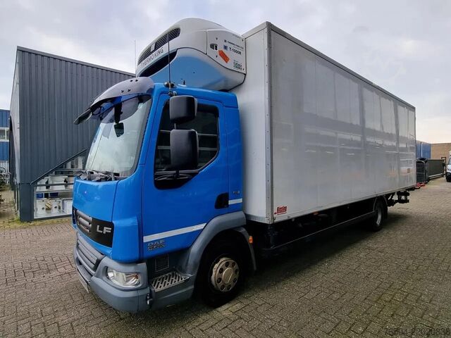 การขนส่งแช่เย็น/แช่แข็ง DAF LF 45.220 Kuhlkoffer Thermoking T1000R LBW ST38...