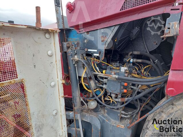 Pavimentadora Demag DF 90 P