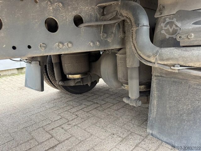 валіза Mercedes-Benz Atego 1224 **EURO4-BOX 8.25L**