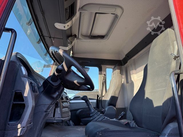 Vacuum tank truck MAN TGS 41.400 8X4 BB Naaktgeboren VP-8000 14.000 L