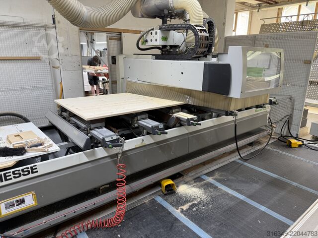 যন্ত্রপাতি কেন্দ্র BIESSE Rover 3.03