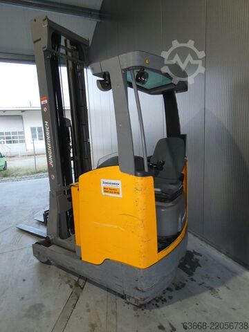 Xe nâng reach truck Jungheinrich ETV 216 - 740 DZ