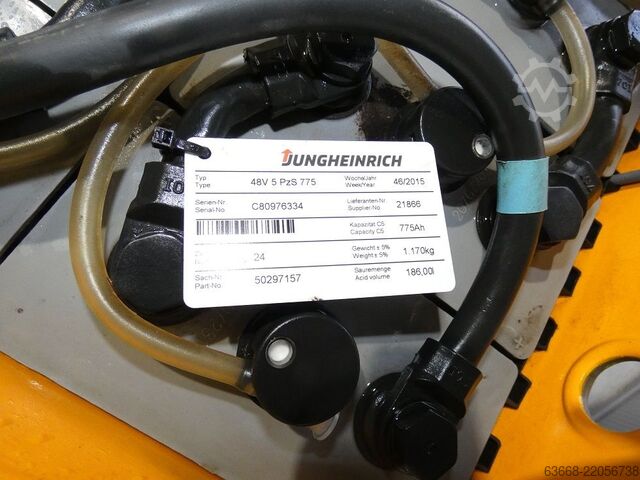 Xe nâng reach truck Jungheinrich ETV 216 - 740 DZ