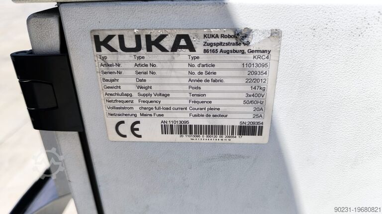 Robô Industrial KUKA KRC4 KR 240 R2700 PRIME REFURBISHED