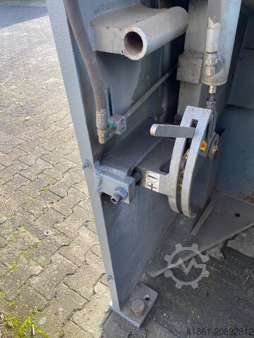 Remorcă cu platformă joasă HACO, MÜLLER, EBU 