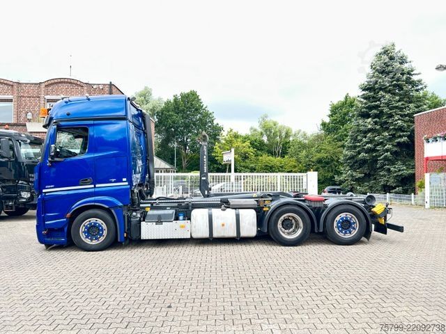 卷臂钩自卸卡车 MERCEDES-BENZ 2551 Actros MEILLER Abroller 6x2