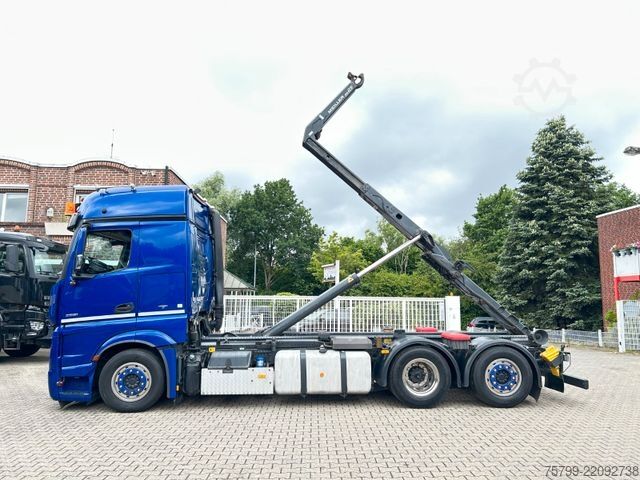 卷臂钩自卸卡车 MERCEDES-BENZ 2551 Actros MEILLER Abroller 6x2