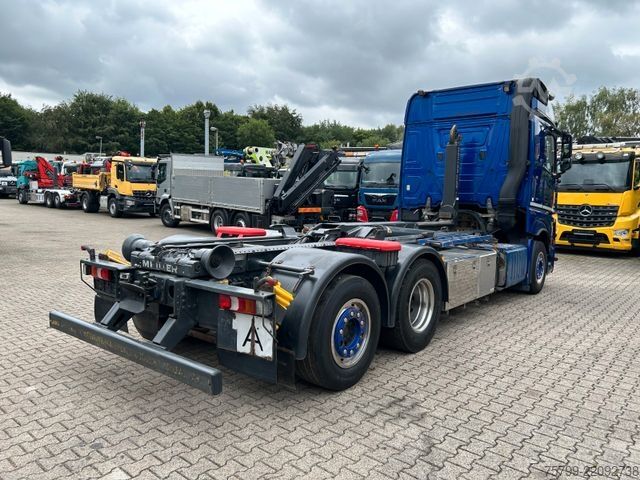 卷臂钩自卸卡车 MERCEDES-BENZ 2551 Actros MEILLER Abroller 6x2