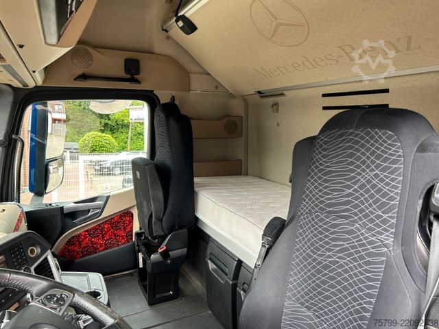 卷臂钩自卸卡车 MERCEDES-BENZ 2551 Actros MEILLER Abroller 6x2