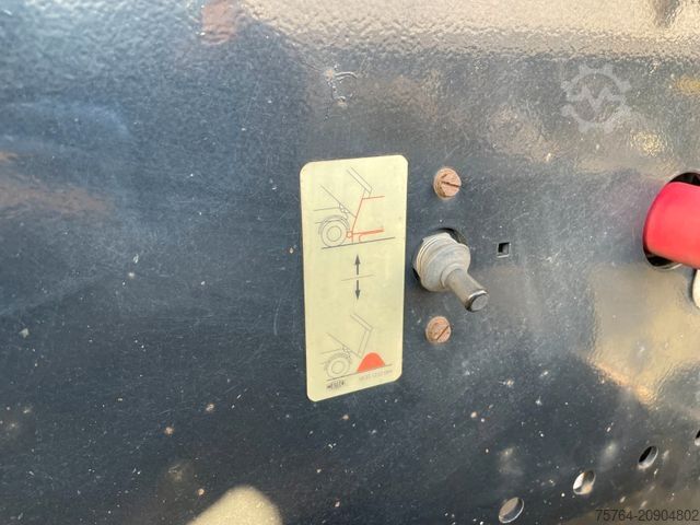 Pašizgāzēja puspiekabe MEILLER 20m³Kurz Kippauflieger / HYDRAULISCHE KLAPPE/