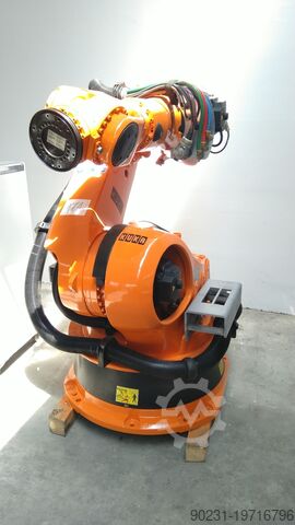 Βιομηχανικό ρομπότ KUKA KR 200 KRC2 ED05 REFURBISHED 2006 MODEL