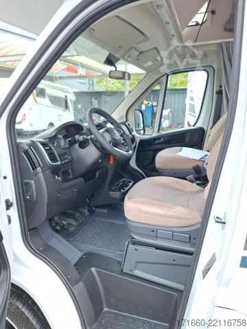 Autocaravana con alcoba CARADO pro A 361