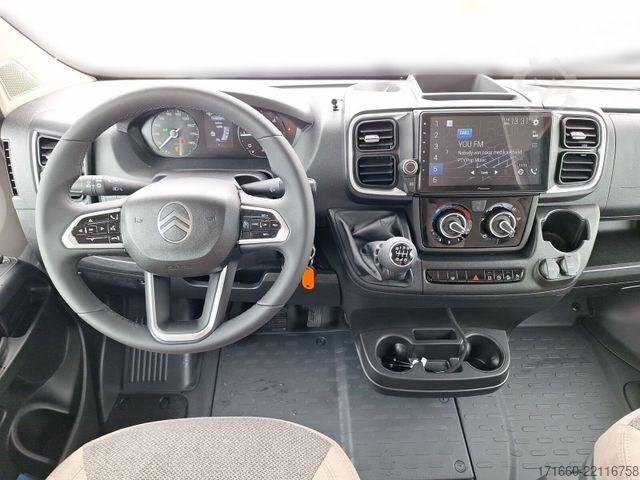Autocaravana con alcoba CARADO pro A 361