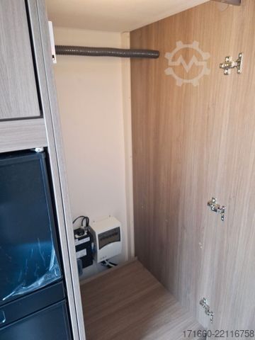 Autocaravana con alcoba CARADO pro A 361