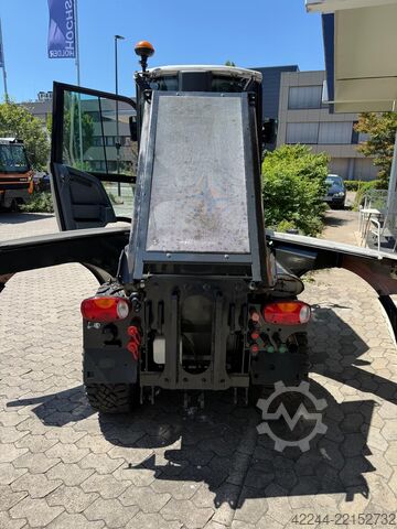 नगरपालिका वाहन / उपकरण धारक Holder C 250